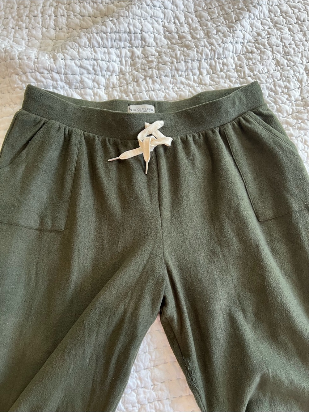 Koolaburra Olive Green Fleece Joggers with Cream Drawstring